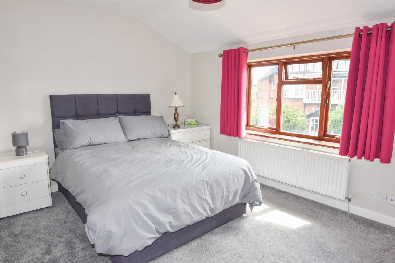 Dartmouth House Villa Totland  Ngoại thất bức ảnh