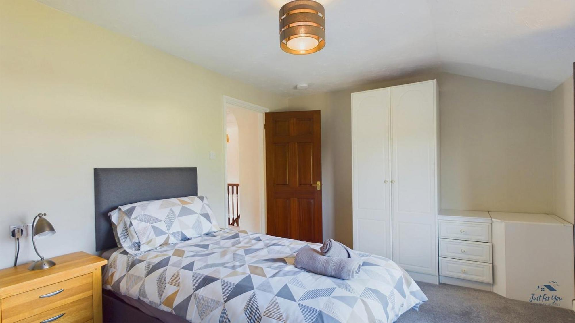 Dartmouth House Villa Totland  Ngoại thất bức ảnh