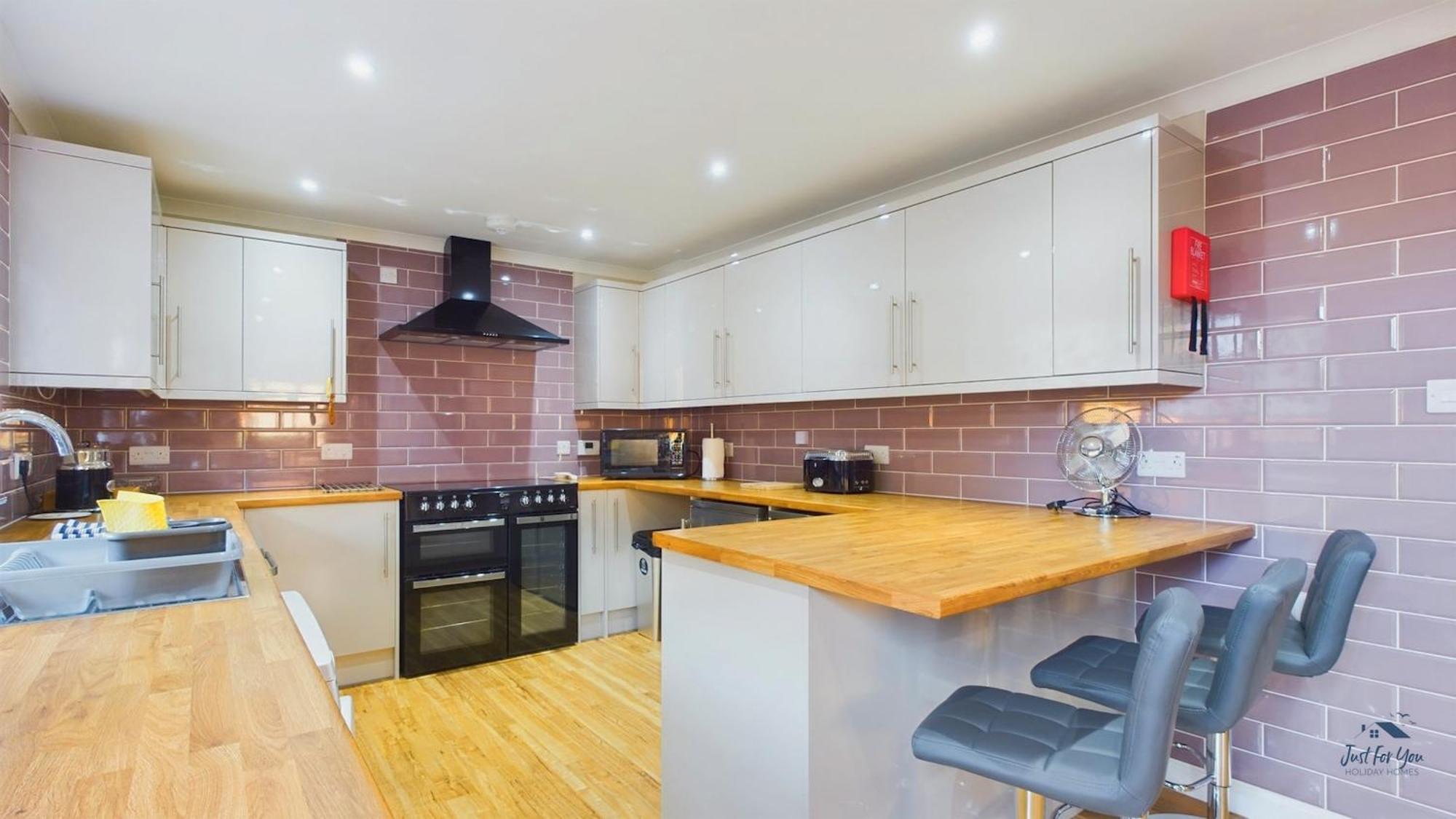 Dartmouth House Villa Totland  Ngoại thất bức ảnh